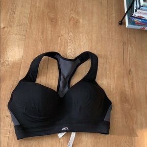 2 VSX bras
